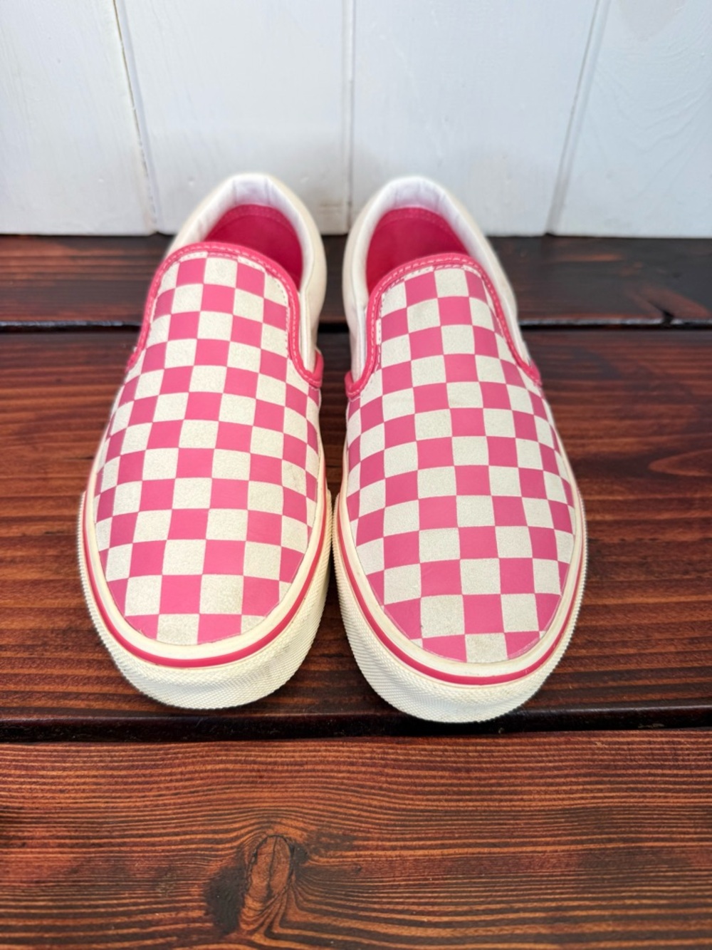 Vans Classic Slip-On Checkerboard Sneakers Women’s Size 8.5 Pink White